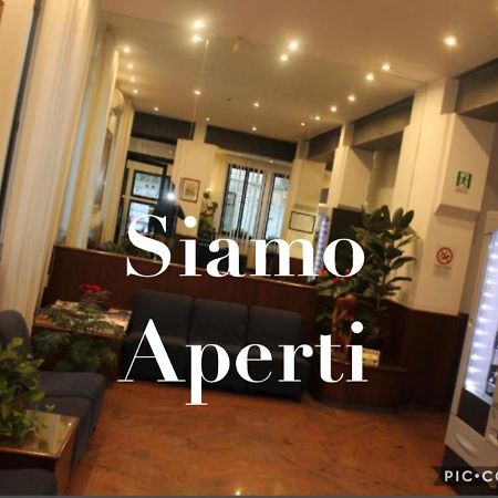 Hotel Catalani E Madrid ميلان المظهر الخارجي الصورة
